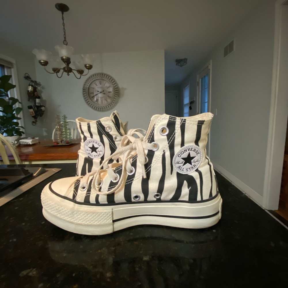 platform converse